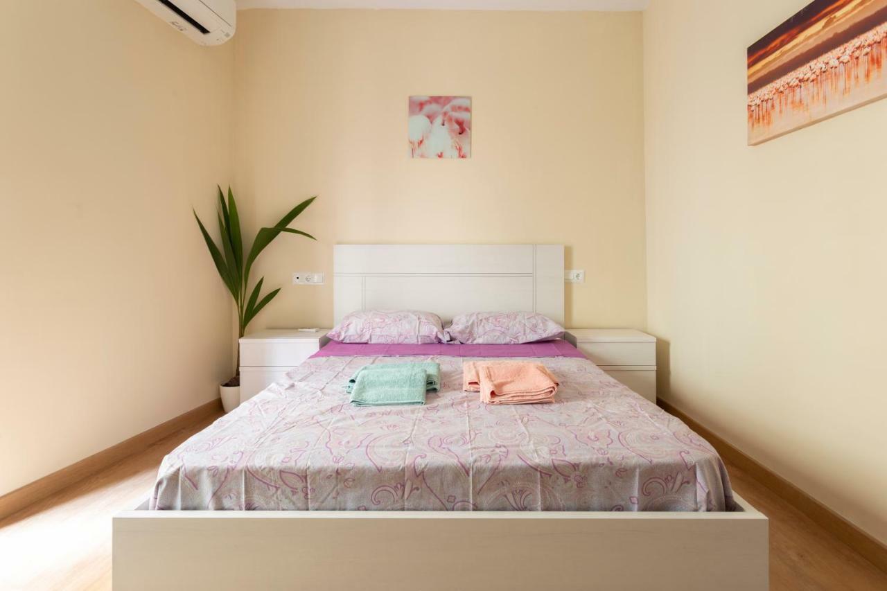 Flamingo Apartment Малага Екстериор снимка