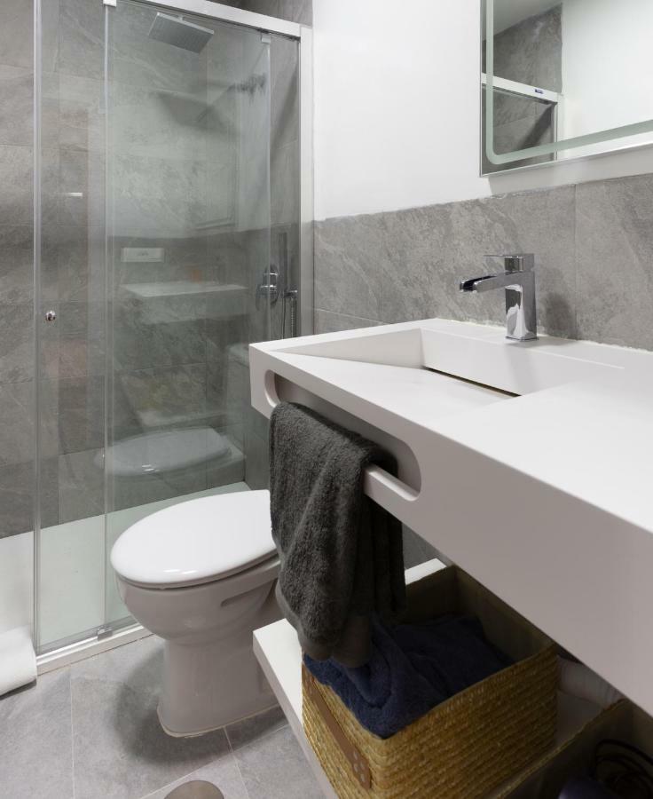 Flamingo Apartment Малага Екстериор снимка