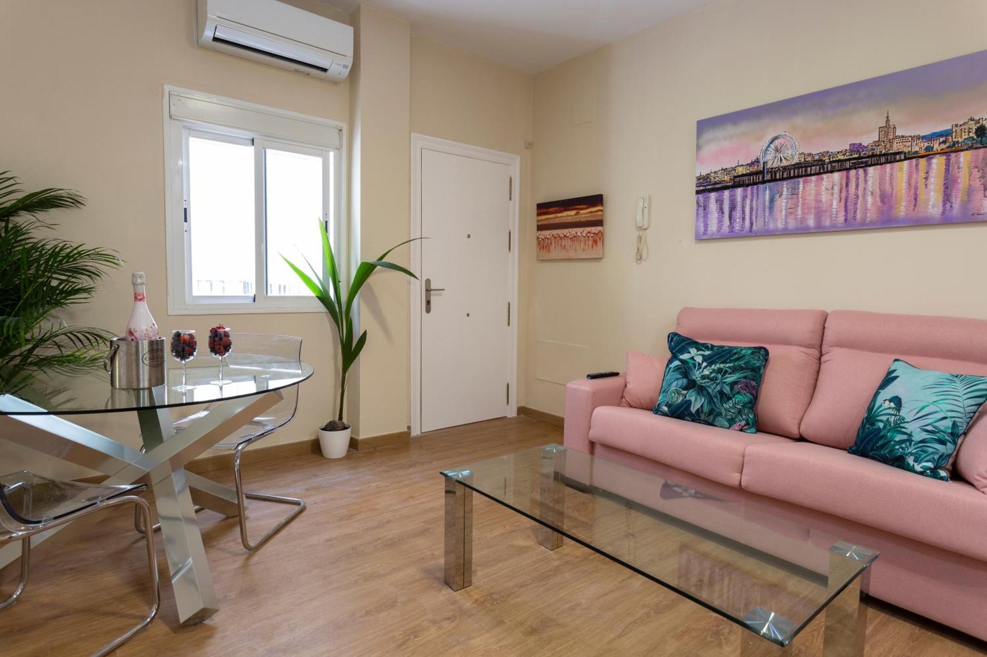 Flamingo Apartment Малага Екстериор снимка