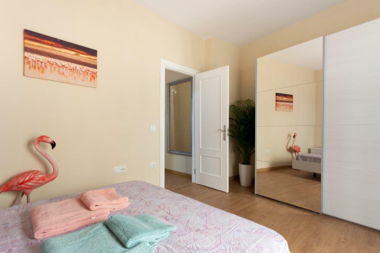 Flamingo Apartment Малага Екстериор снимка