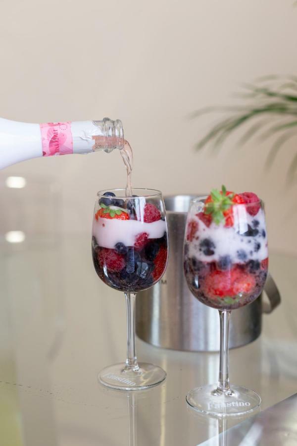 Flamingo Apartment Малага Екстериор снимка